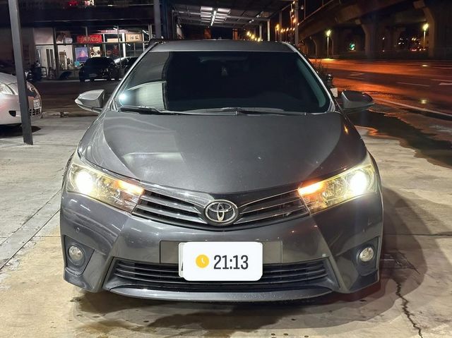 TOYOTA豐田 ALTIS  第2張相片