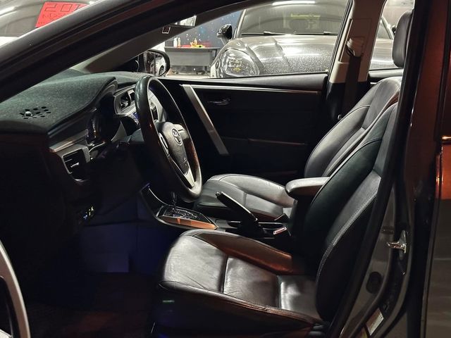 TOYOTA豐田 ALTIS  第5張相片