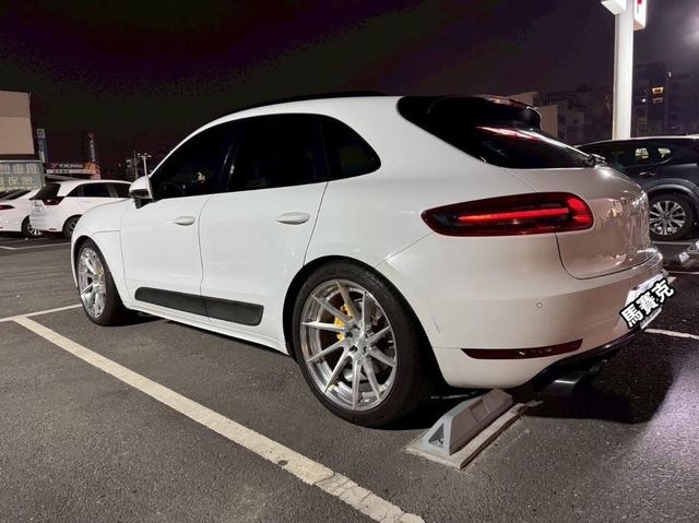 PORSCHE保時捷 MACAN S  第4張相片