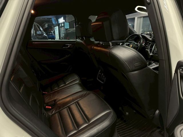 PORSCHE保時捷 MACAN S  第18張相片