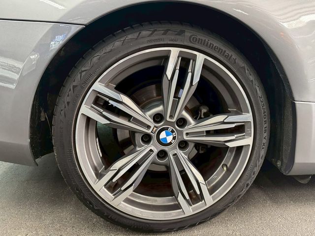 BMW寶馬 320I LCI  第7張相片