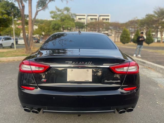 總代理總裁座駕新車668萬/回頭率極高的車/原版件/里程保證  第4張相片