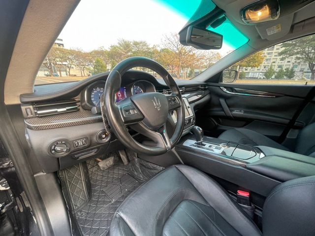 總代理總裁座駕新車668萬/回頭率極高的車/原版件/里程保證  第6張相片