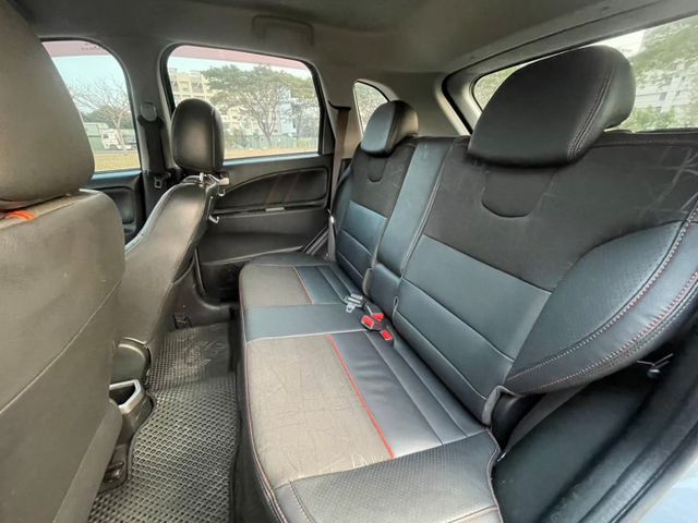 X-Sport 跨界豪華型/橘黑色搭配X-Sport版座椅/IKEY/倒車顯影/多媒體影音/抬頭顯示器  第7張相片