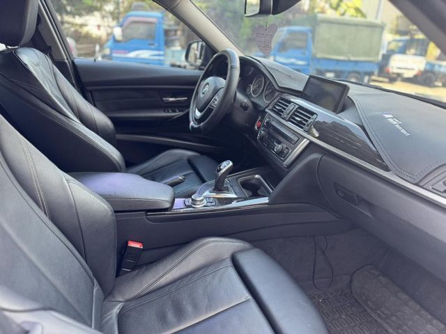 總代理 Luxury版 里程很少 氣氛很好 !  第7張相片