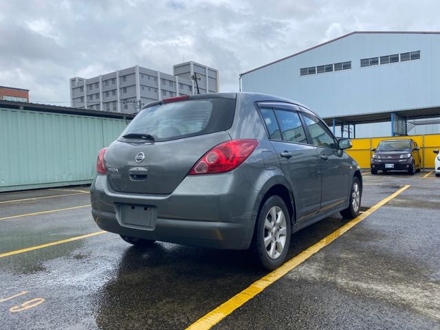 NISSAN日產 TIIDA  第3張相片