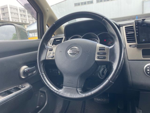 NISSAN日產 TIIDA  第5張相片