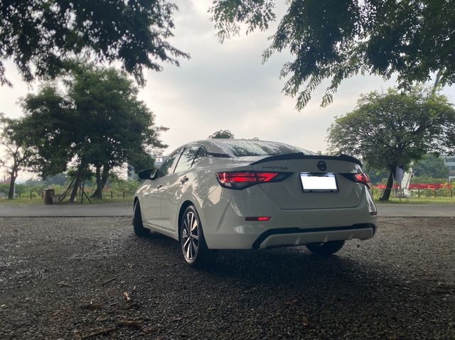 NISSAN日產 SENTRA  第4張相片
