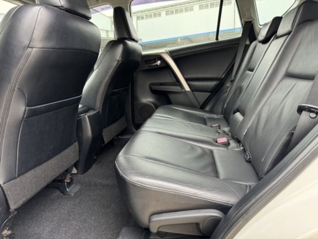 TOYOTA豐田 RAV4  第13張相片