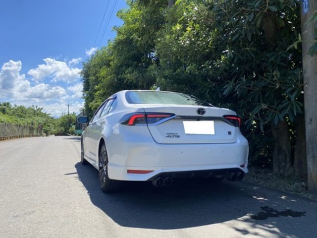 TOYOTA豐田 ALTIS  第3張相片