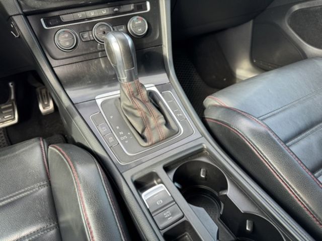 VOLKSWAGEN福斯 GOLF GTI  第7張相片