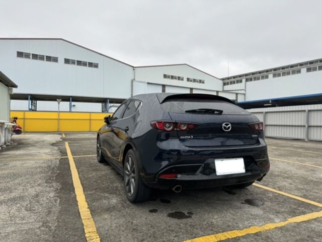 MAZDA馬自達 MAZDA 3  第3張相片