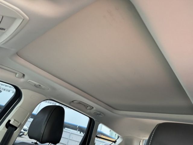 FORD福特 KUGA  第14張相片