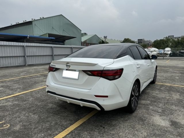 NISSAN日產 SENTRA  第4張相片