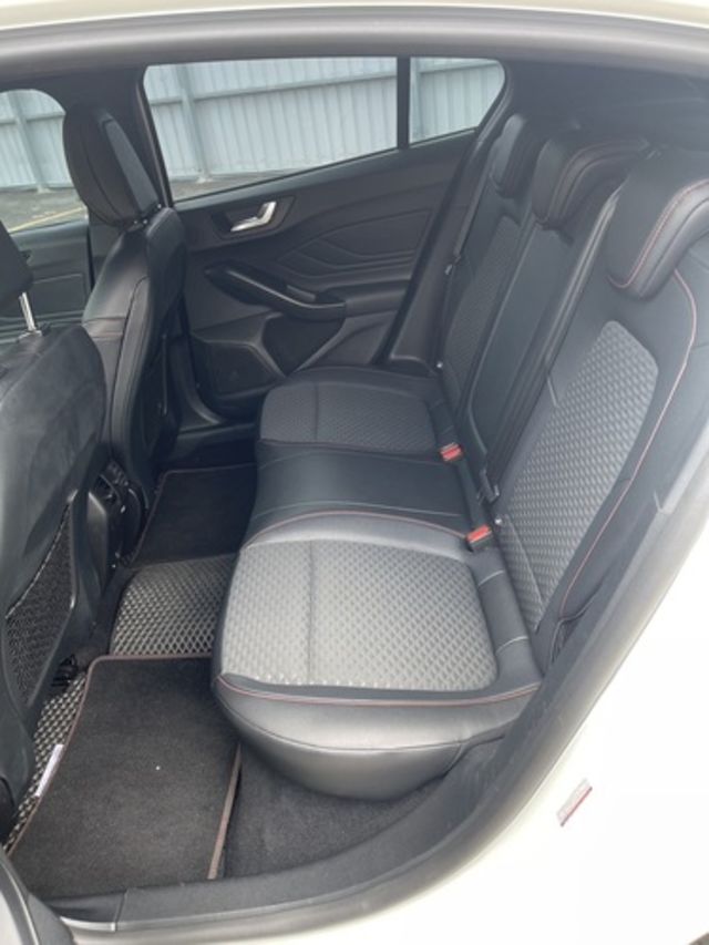 FORD福特 FOCUS  第8張相片