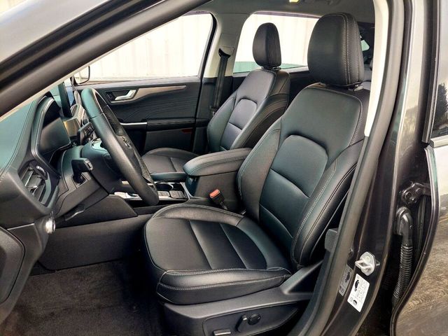 FORD福特 KUGA  第6張相片