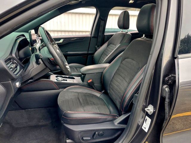 FORD福特 KUGA  第11張相片
