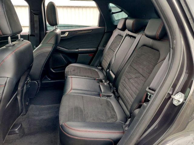 FORD福特 KUGA  第13張相片