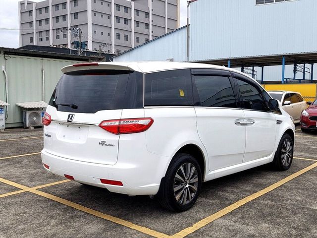 LUXGEN納智捷 M7 TURBO  第3張相片