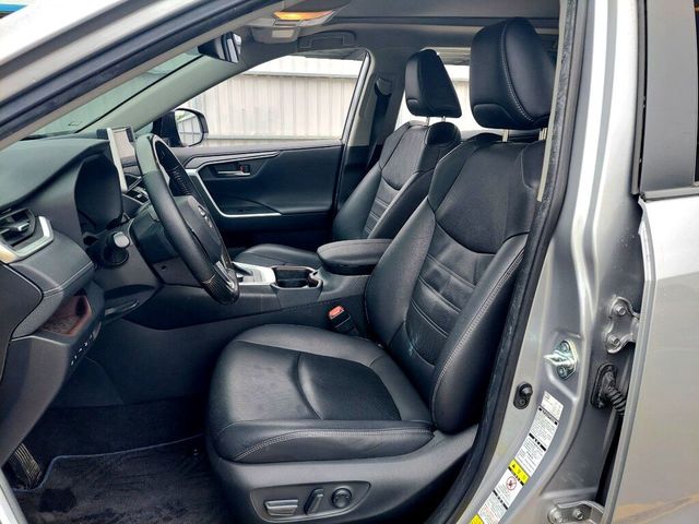TOYOTA豐田 RAV4  第11張相片