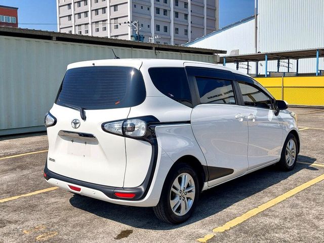 TOYOTA豐田 SIENTA  第2張相片