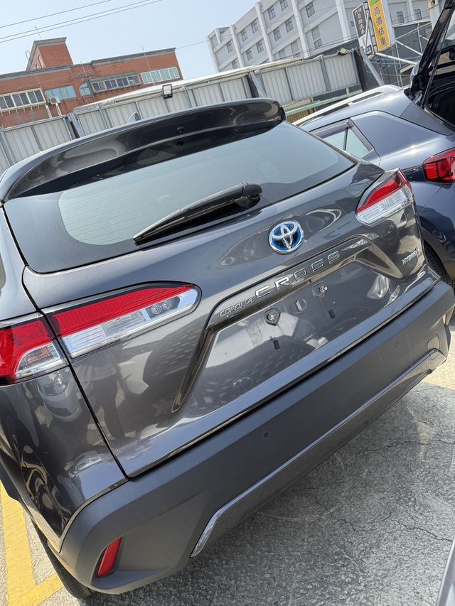 TOYOTA豐田 COROLLA CROSS HYBRID  第4張相片