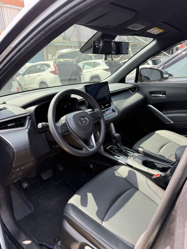 TOYOTA豐田 COROLLA CROSS HYBRID  第6張相片
