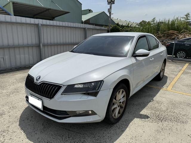 SKODA司科達 SUPERB  第1張相片