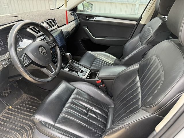 SKODA司科達 SUPERB  第6張相片