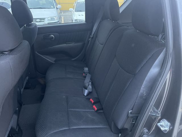NISSAN日產 LIVINA  第8張相片