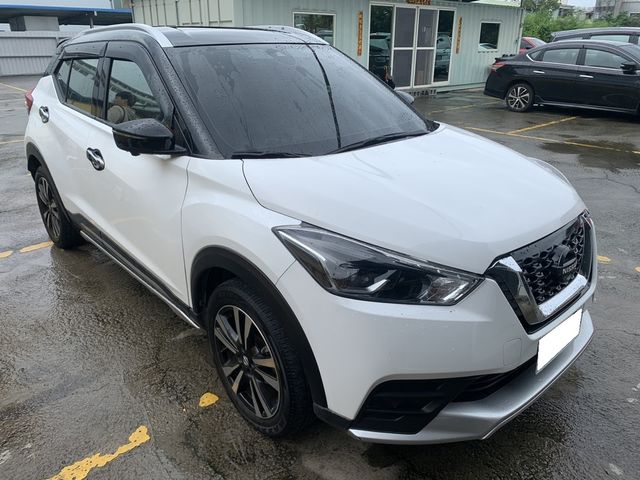 NISSAN日產 KICKS  第2張相片