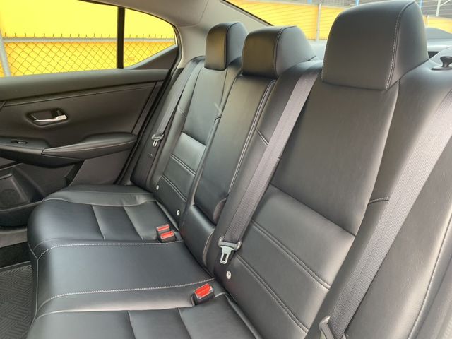NISSAN日產 SENTRA  第12張相片