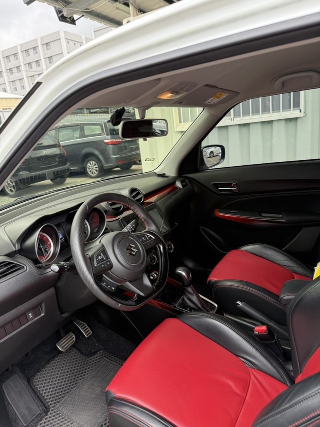 SUZUKI鈴木 SWIFT  第7張相片