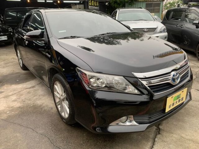 TOYOTA豐田 CAMRY HYBRID  第2張相片