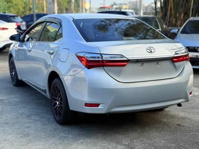 TOYOTA豐田 ALTIS  第7張相片
