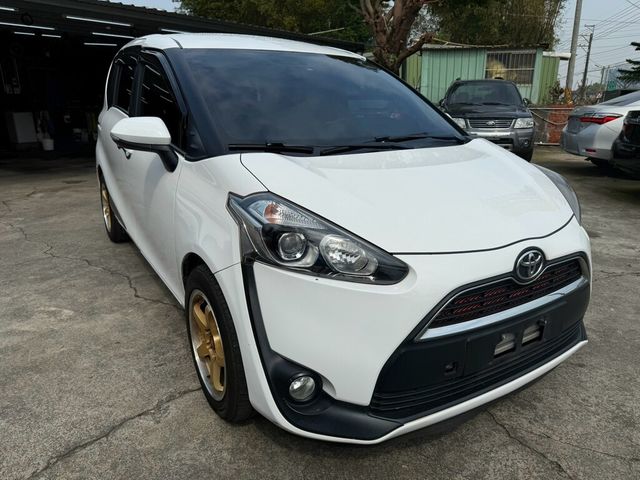 TOYOTA豐田 SIENTA  第2張相片