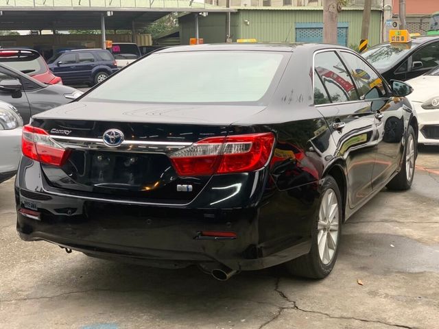 TOYOTA豐田 CAMRY HYBRID  第3張相片