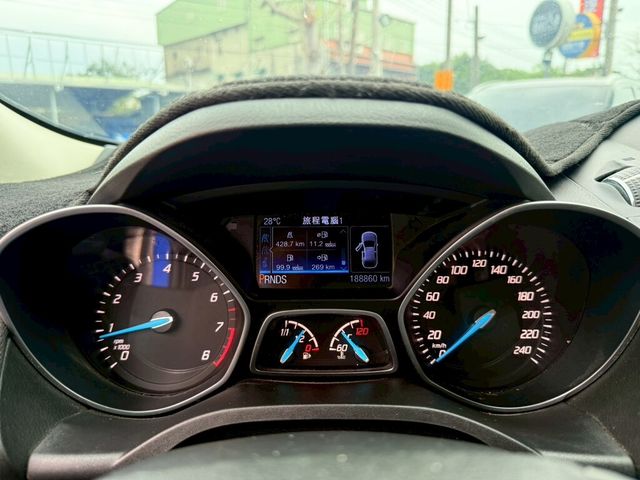 FORD福特 KUGA  第12張相片