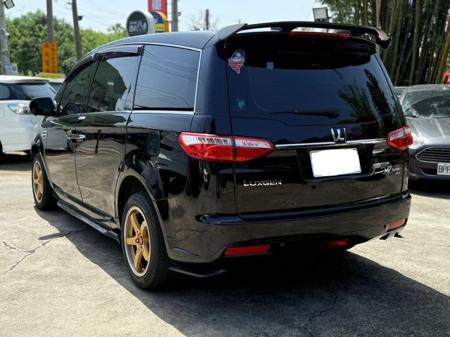 LUXGEN納智捷 M7 TURBO  第4張相片
