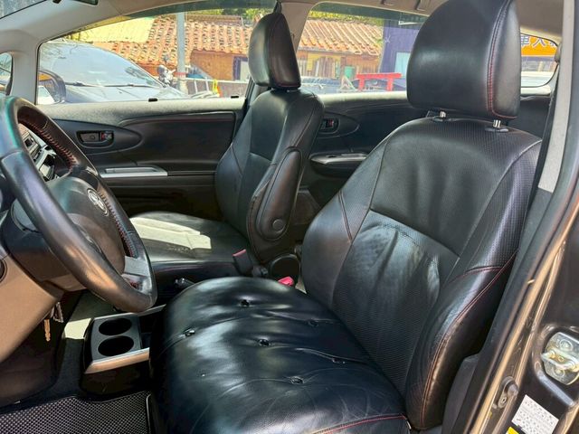 TOYOTA豐田 WISH  第6張相片