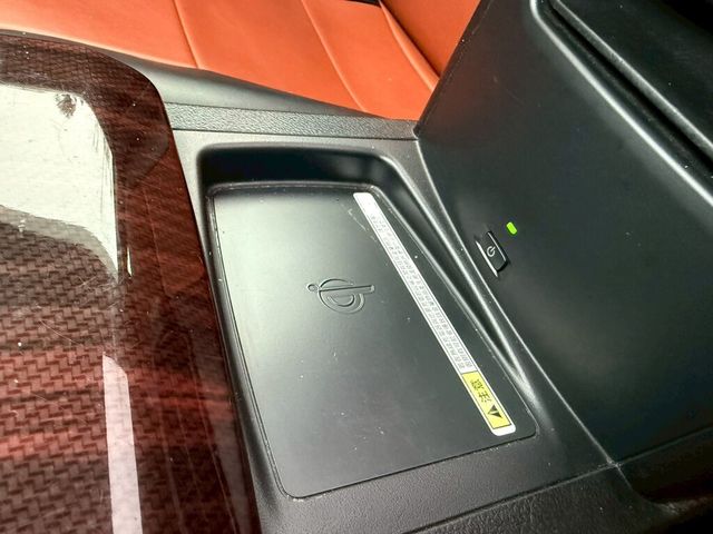 TOYOTA豐田 CAMRY HYBRID  第14張相片