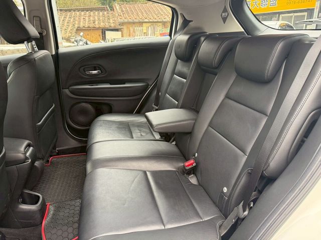 HONDA本田 HR-V  第8張相片