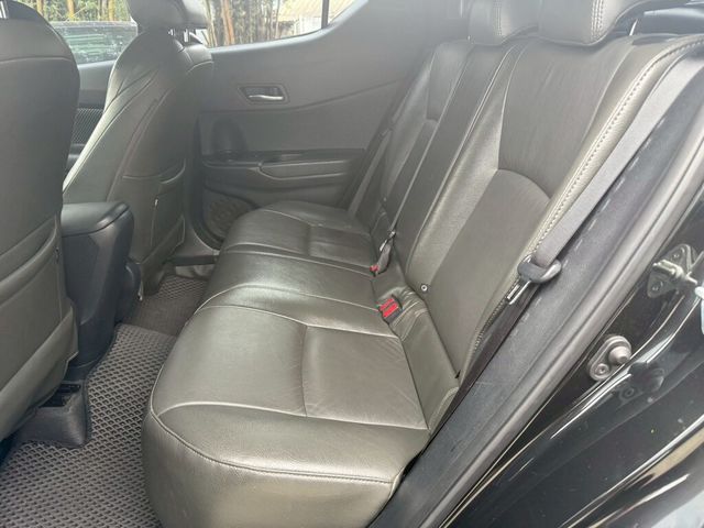 TOYOTA豐田 C-HR  第7張相片