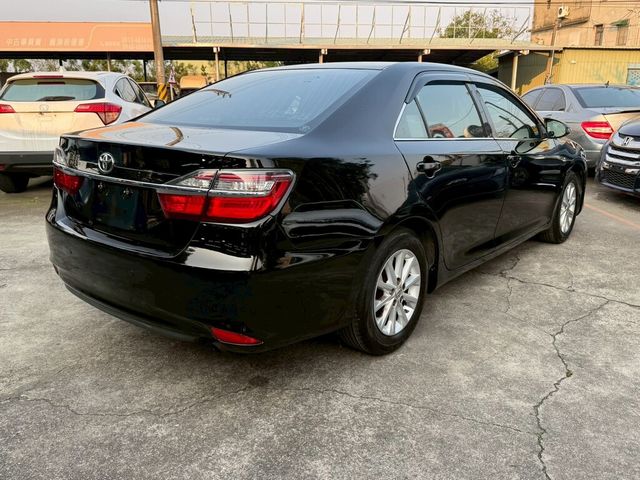 TOYOTA豐田 CAMRY  第3張相片