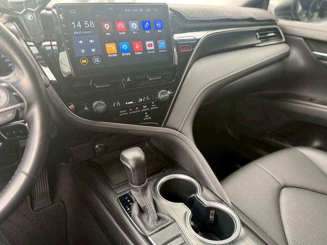 TOYOTA豐田 CAMRY  第13張相片
