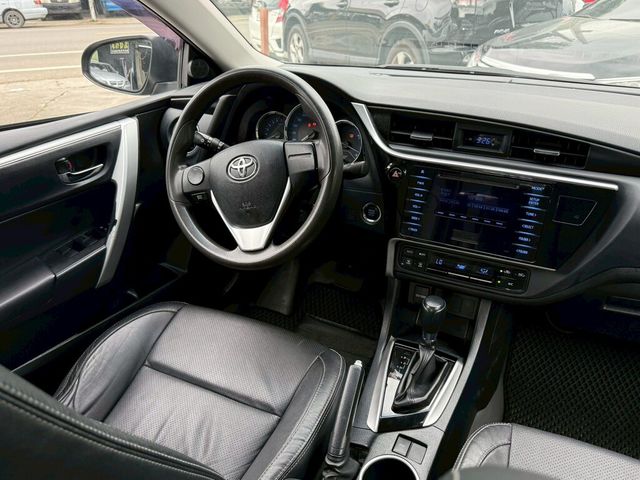 TOYOTA豐田 ALTIS  第5張相片