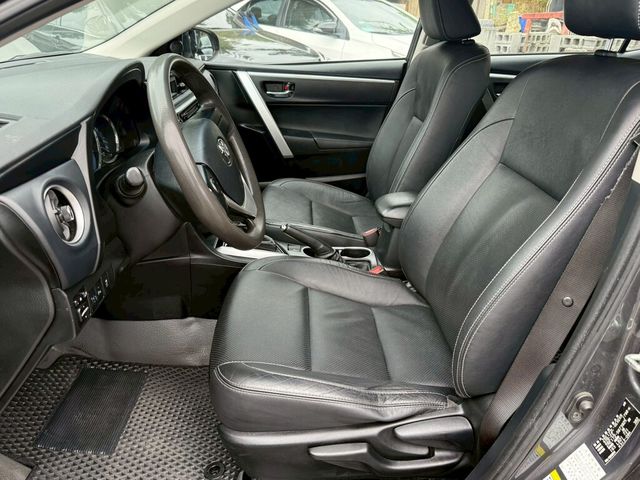 TOYOTA豐田 ALTIS  第6張相片