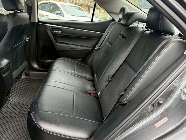 TOYOTA豐田 ALTIS  第7張相片