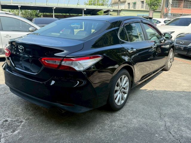 TOYOTA豐田 CAMRY  第3張相片