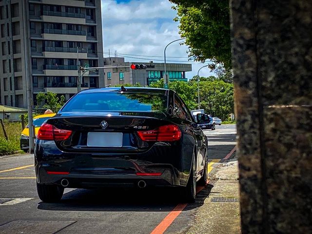 2014式 BMW 435i 有跟車  第4張相片